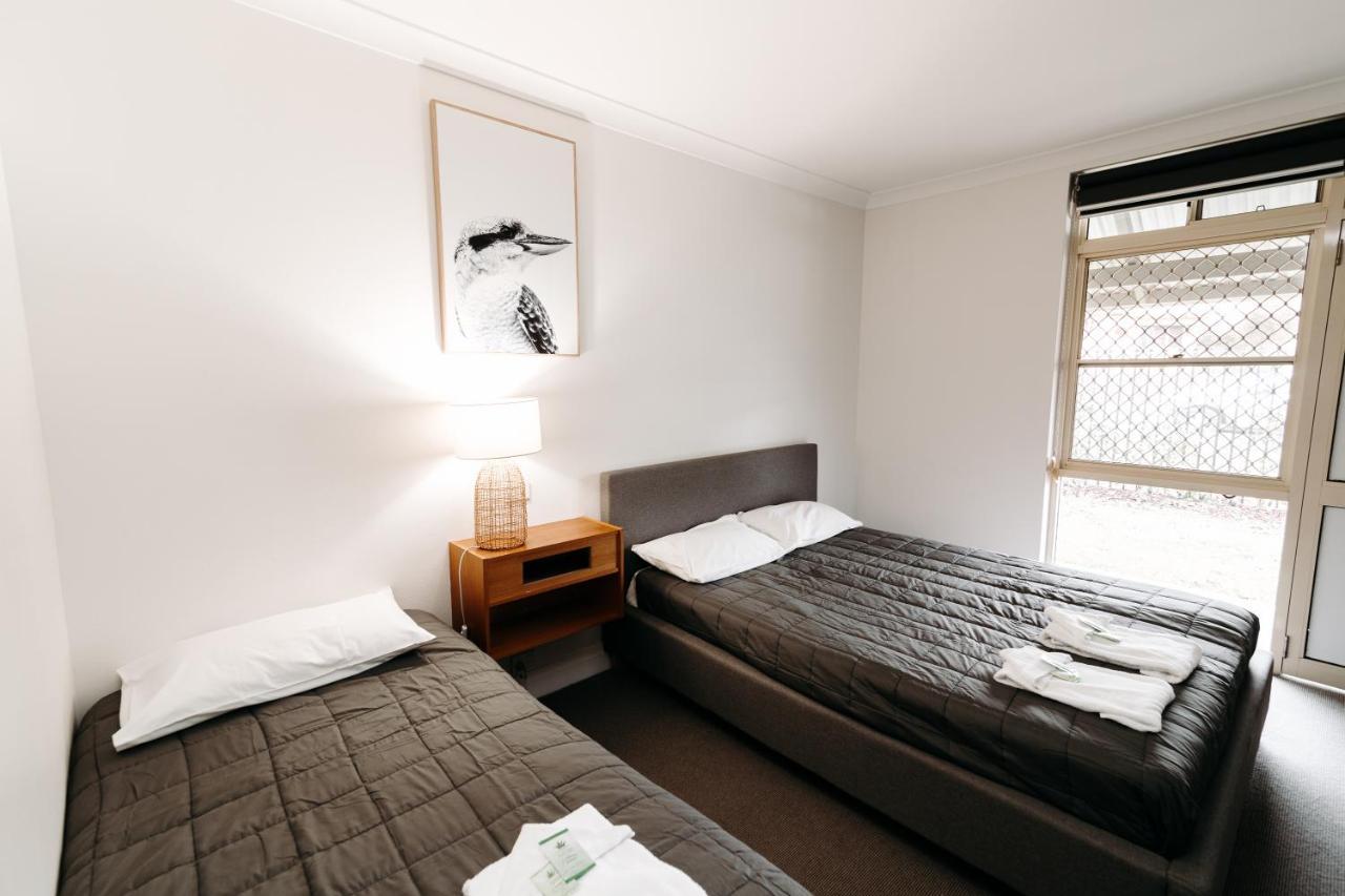 The Ophir Hotel ออเรนจ์ ภายนอก รูปภาพ